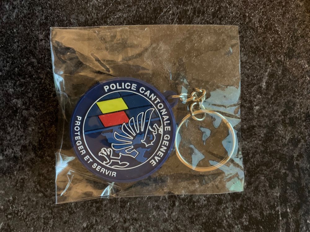 Lot De 2 Porte-clés Policier Rétractable Avec Sifflet - En Laiton Doré - Idéal Cadeau
