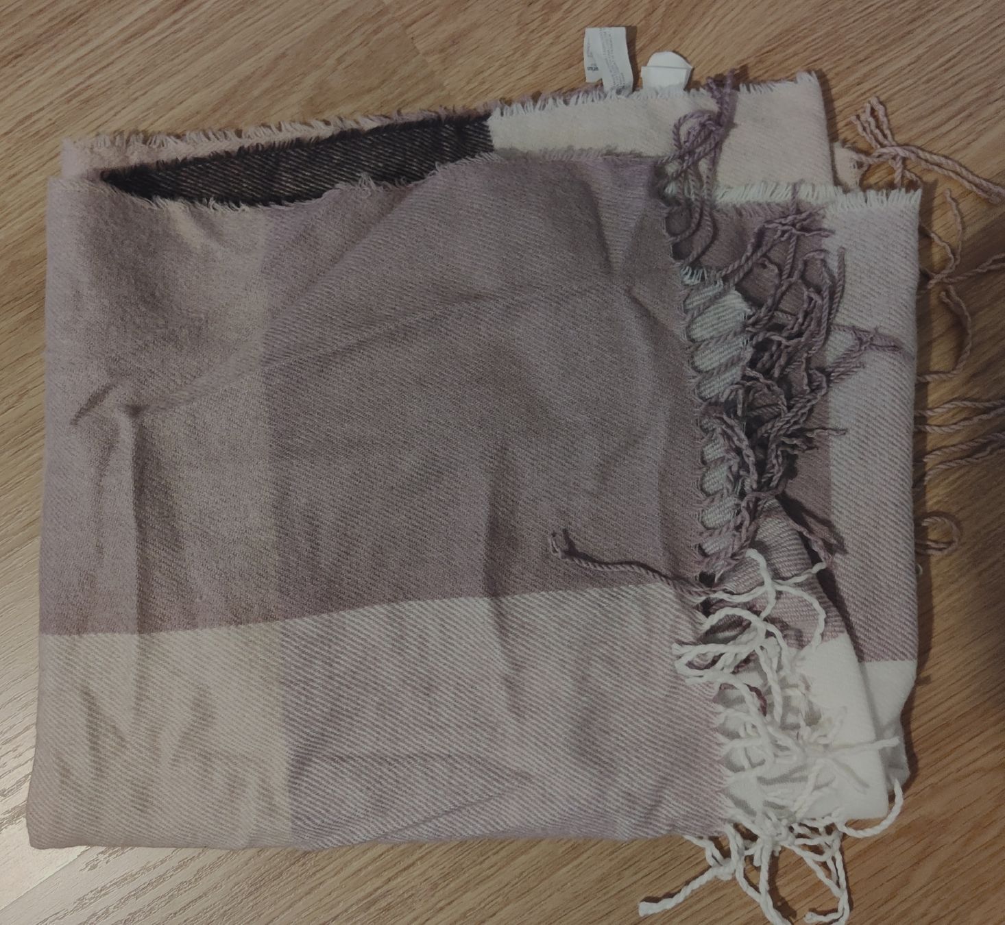 Foulard & Sciarpe: Schal gross – Usato da Zürich venduto da tweetys78 1