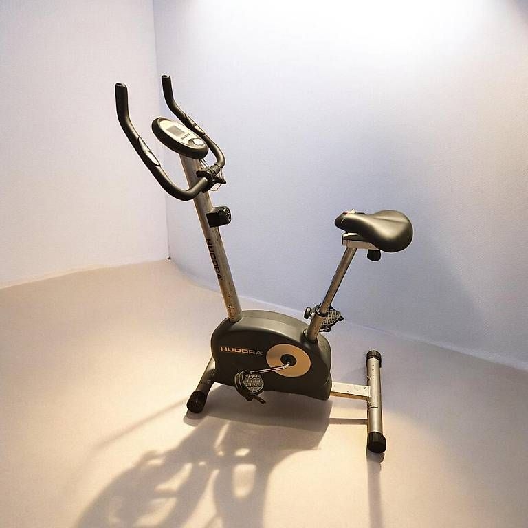 Vélos d'appartement: Hometrainer – D'occasion à Brütten par Aegi12