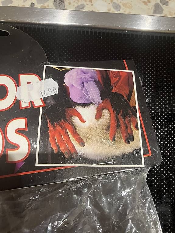 Maschere: Horror Hände, Originalverpackt & unbenutzt! – Nuovo e nell'imballaggio originale da Basel venduto da ampra2276 1