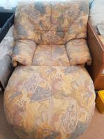 Sofasessel und Hocker