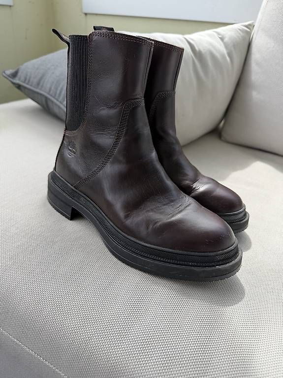 Timberland Scarpe da donna: Timberland Chelsea Boots Gr. 36 – Usato da Sins venduto da bit_rg7j