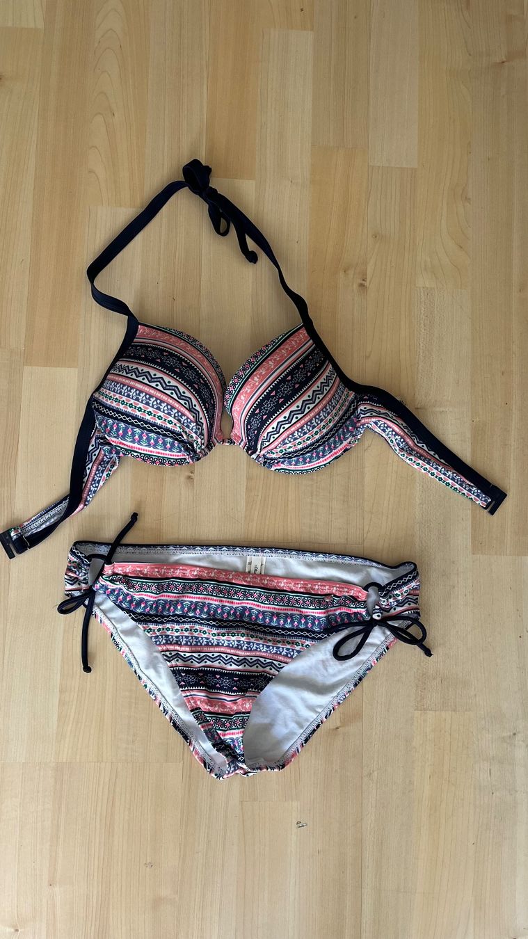 S.Oliver Costumi da bagno & Bikini: Bikini s.Oliver Barcelona, Push-up, Gr 40/42 – Nuovo e nell'imballaggio originale da Bern venduto da c_hebenstreit