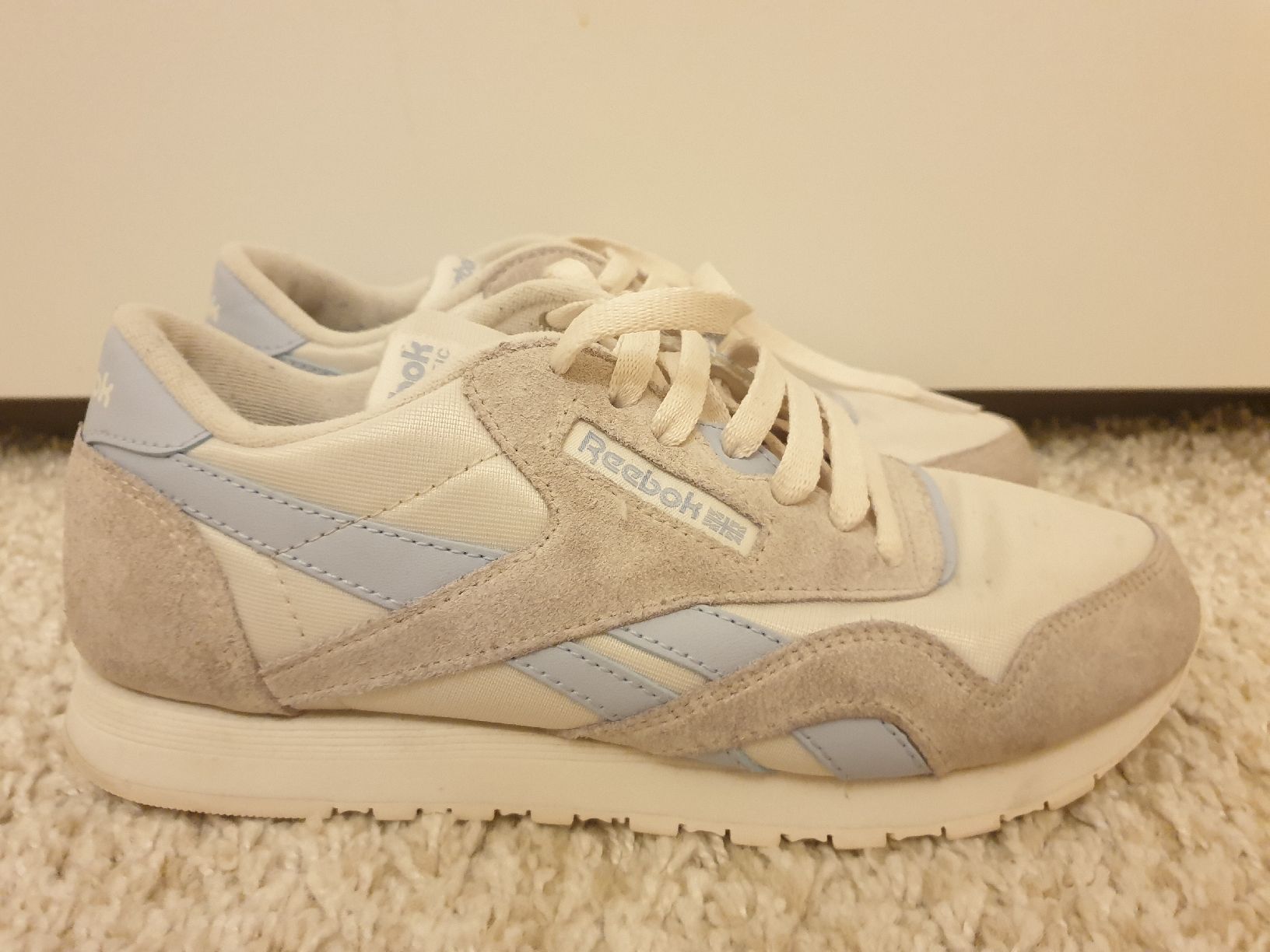 Reebok Herrenschuhe: Reebok, taille 38, très bon état – Gebraucht aus Neuchâtel von Verenas12 2