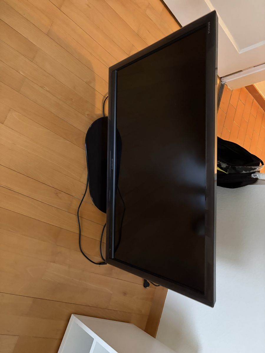 Televisori: Sony Bravia KDL-40Z5710 – Usato da Zug venduto da joepg 1