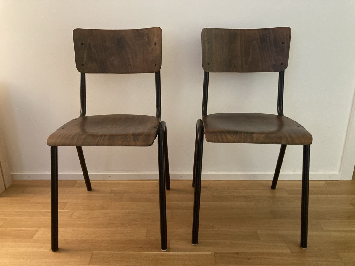 Stühle: 2 moderne Stühle – Gebraucht aus Ostermundigen von flo_j2qz