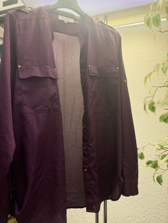 Chemise Calvin Klein violette, taille PS, parfait automne!