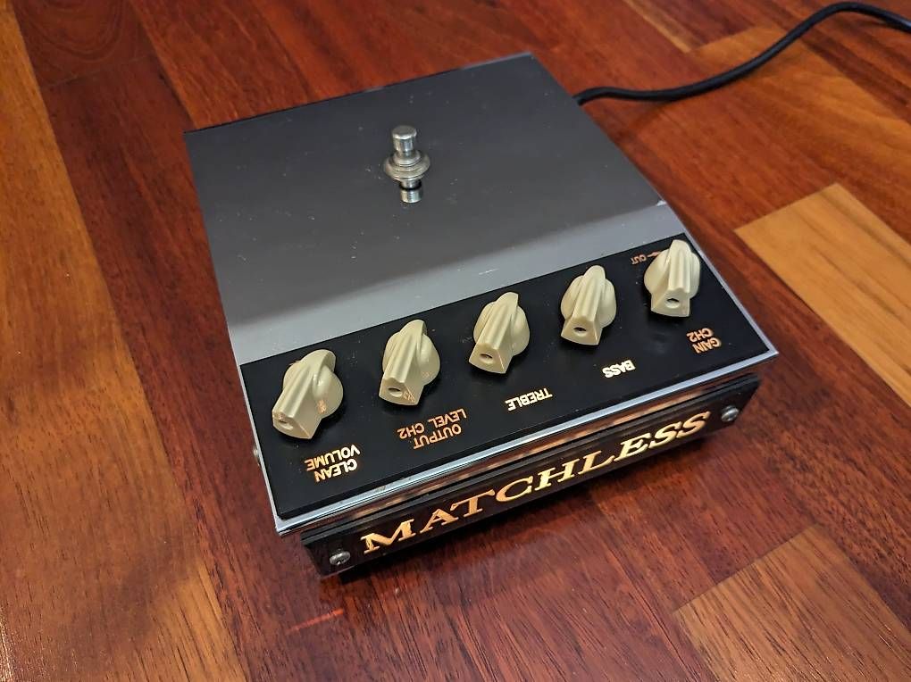 Strumenti musicali: Matchless Hot Box, 1ste Version aus den 90er Jahren – Usato da Hinwil venduto da hiwatt