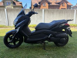 Yamaha 250 X MAX
