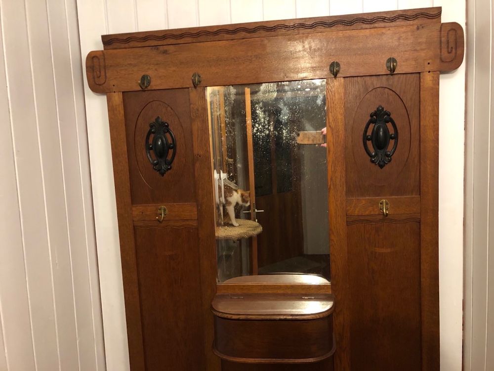 Antike Garderobe mit Fach und Ablage Kaufen auf Ricardo