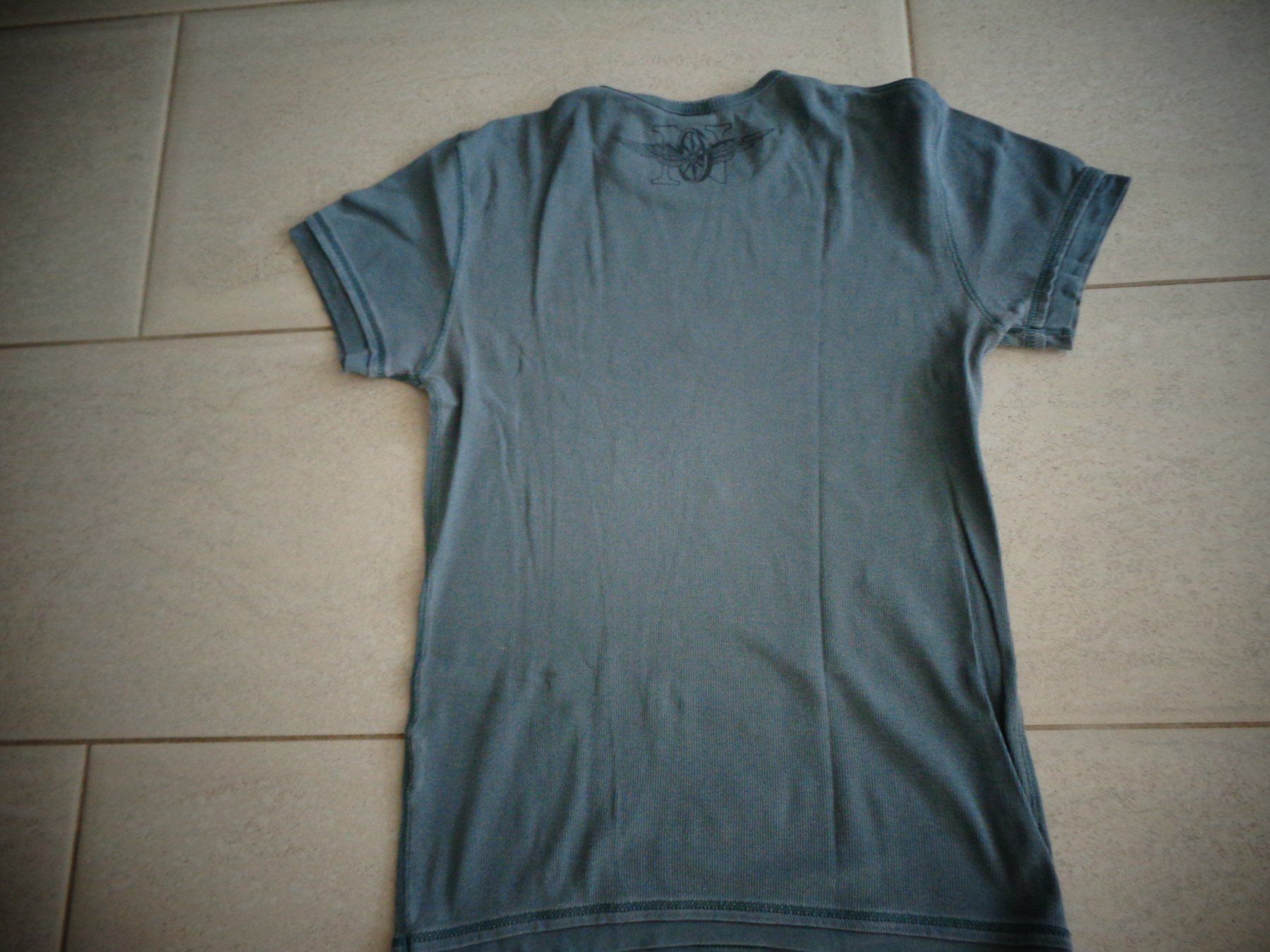 Nile T-Shirts: NILE T-SHIRT GR.S – Gebraucht aus Rotkreuz von Samballi 3