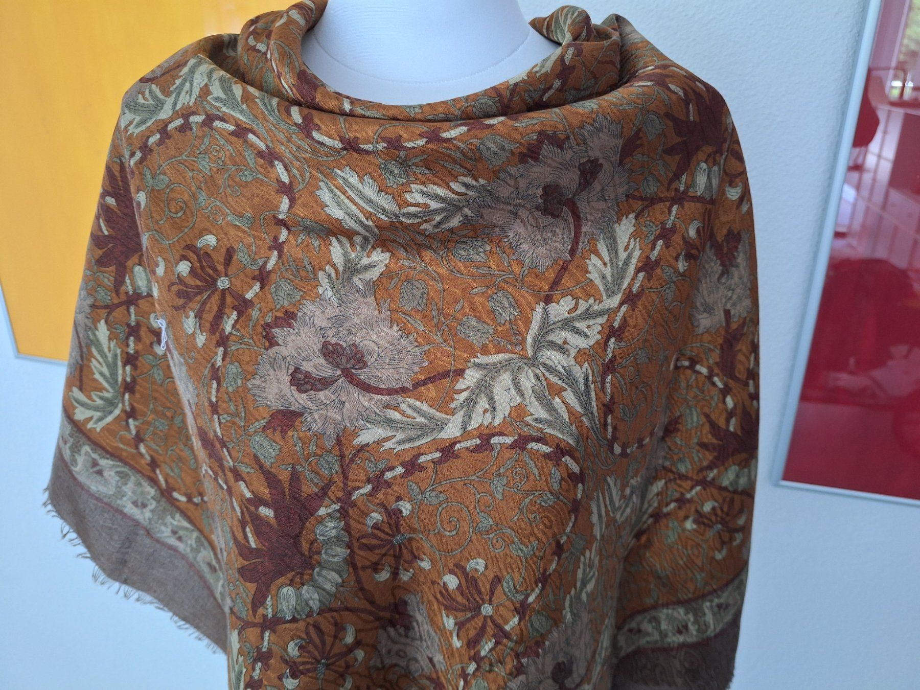 Foulard & Sciarpe: Schultertuch / Stola – Usato da Mühlethal venduto da prackendorf 6
