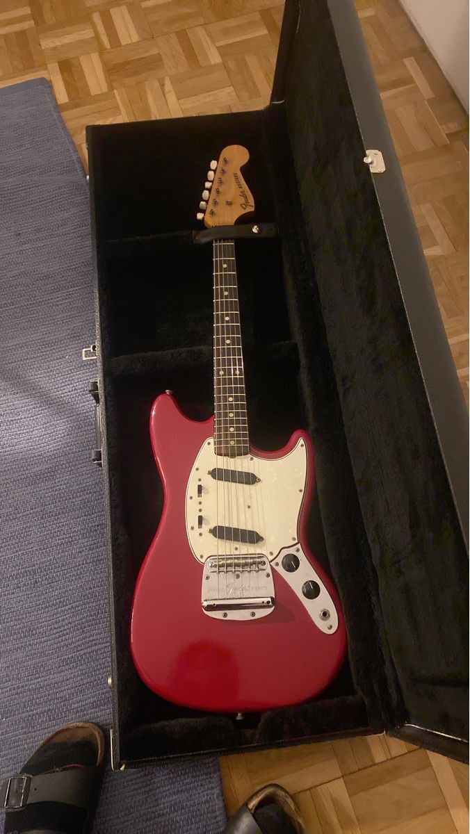 Strumenti musicali: Vintage Fender Mustang 1966 – Usato da bern venduto da Bdim9
