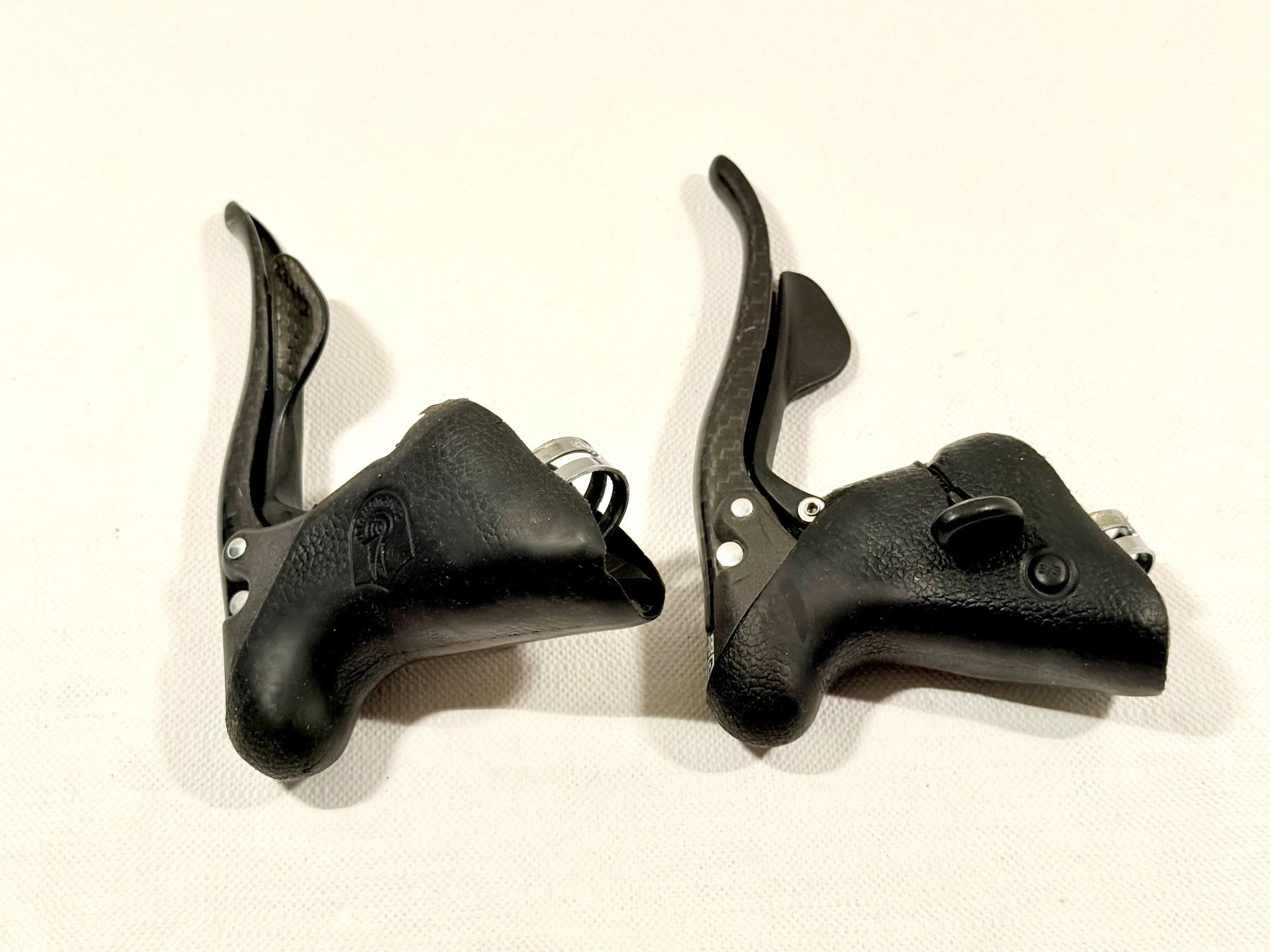 Campagnolo Pezzi di ricambio: Campagnolo Record CARBON BB SYSTEM Ergopower 3x9fach 2606 – Usato da Luzern venduto da bikeandbeltcom 2