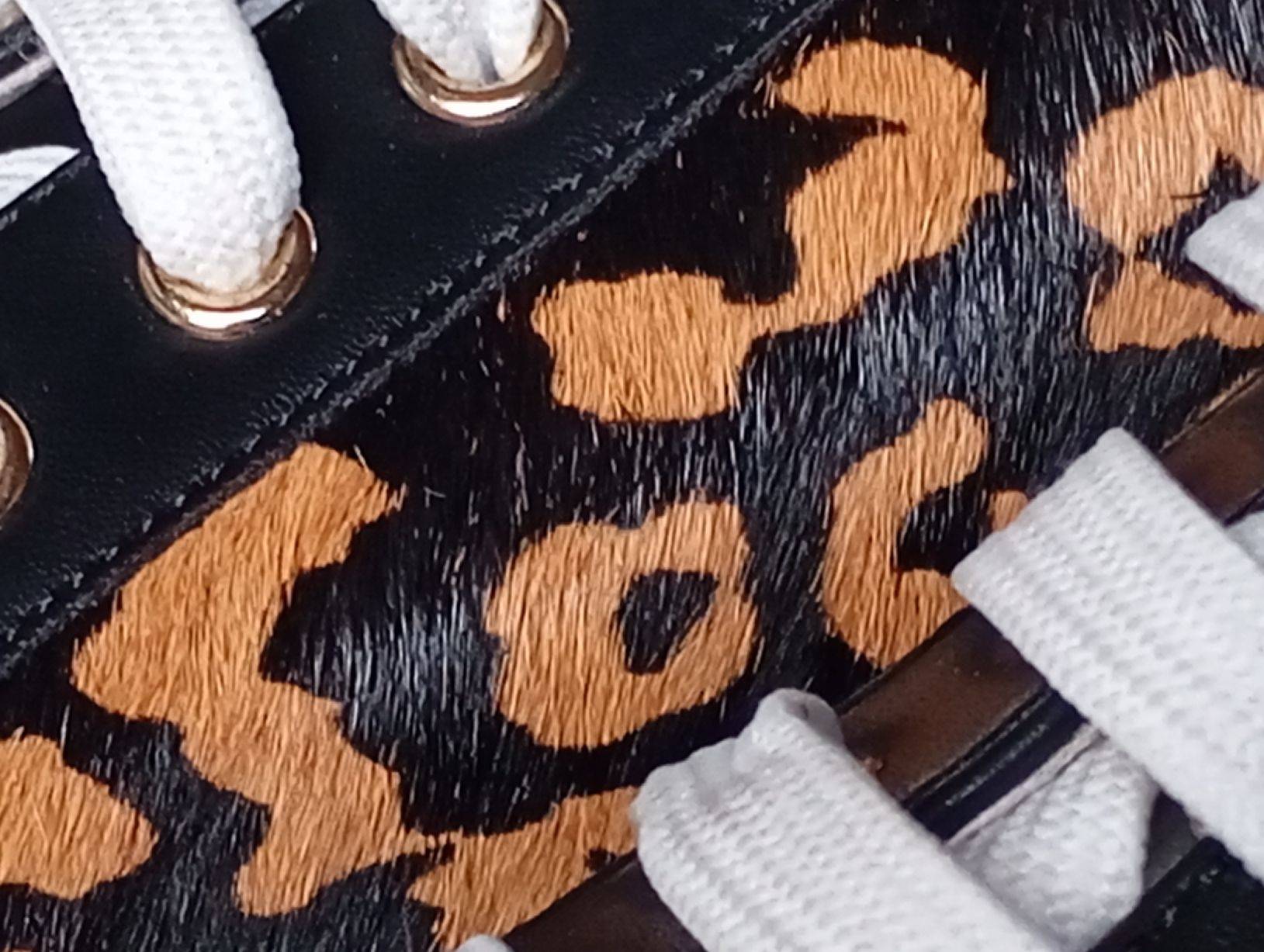 Scarpe da donna: Schicke Damensneakers Gr. 41 NEU – Nuovo e nell'imballaggio originale da Attelwil venduto da safaso 3