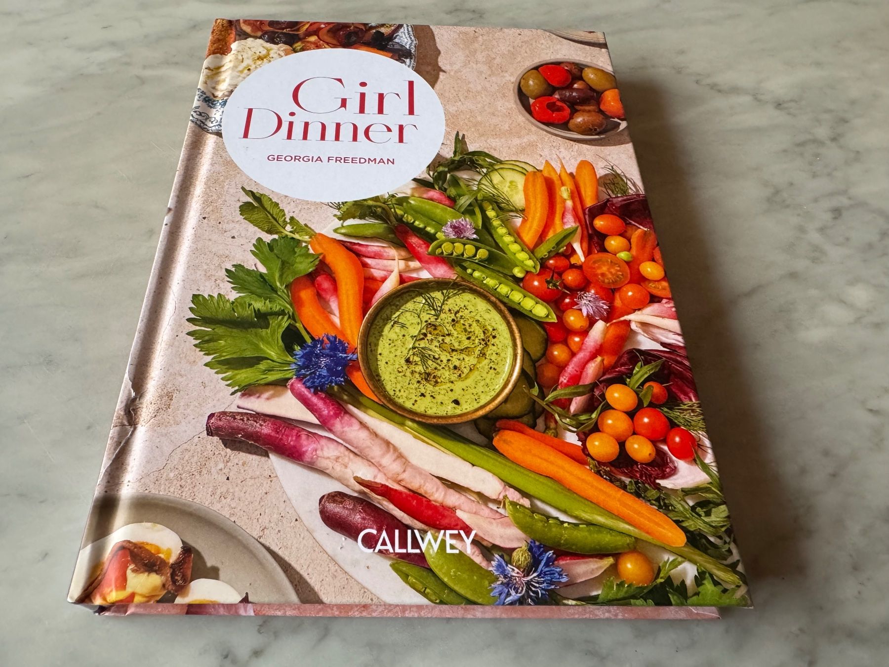 Libri: GIRL DINNER – Nuovo (secondo la descrizione) da hägendorf venduto da twilightprincess