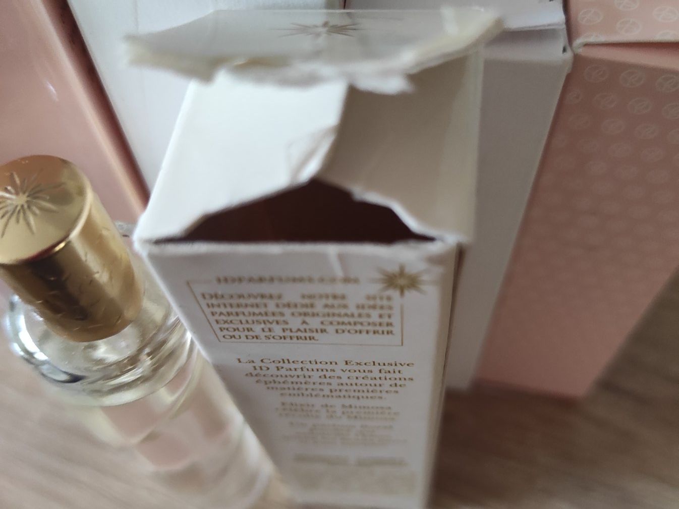 Profumi & Eau de Toilette: Parfum  Elixir de Mimosa edp 15 ml – Usato da Renens VD venduto da cla_7zv5 2