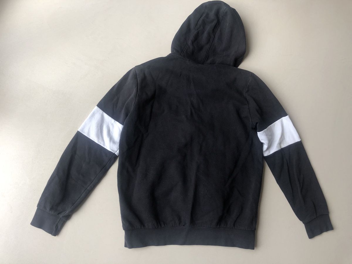 Jacken: Jaquette Adidas (164) – Gebraucht aus La Tour-de-Peilz von zazen33 1