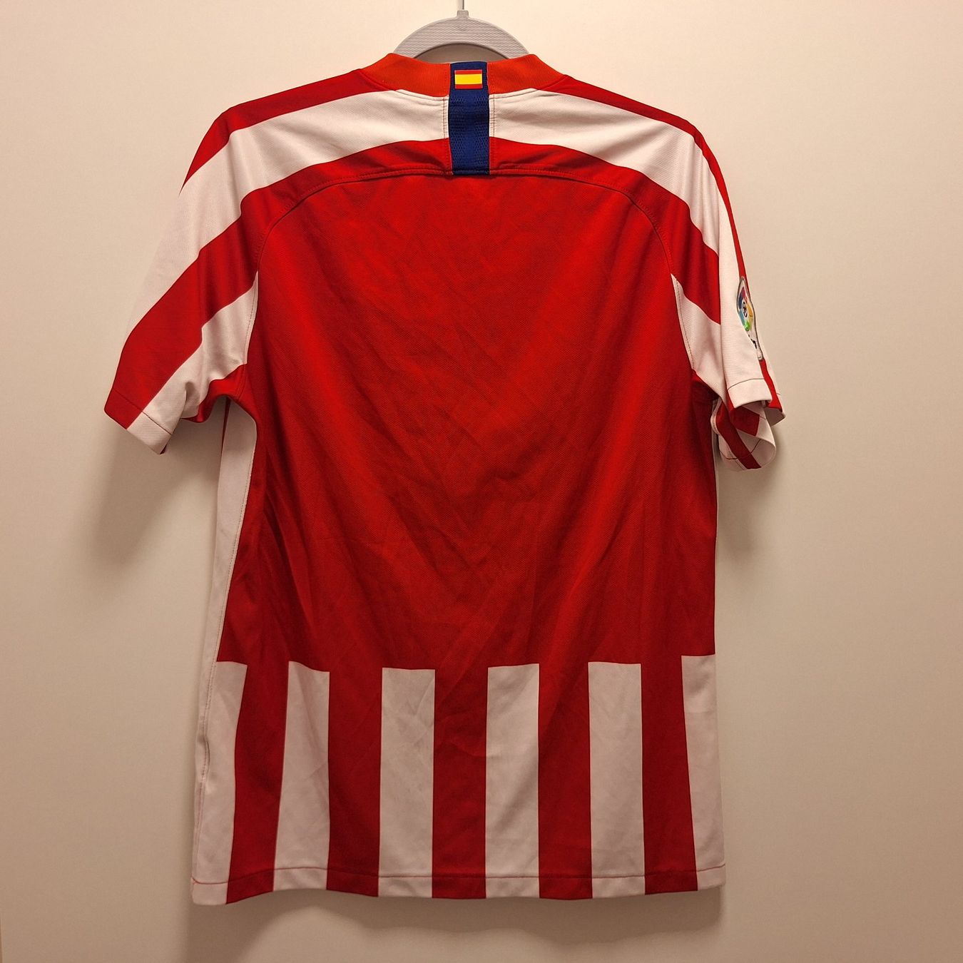Leibchen & Hosen: Nike Atletico Madrid Home sponsor Plus500 – Gebraucht aus Bellinzona von LA-ropa-de-Juan 1