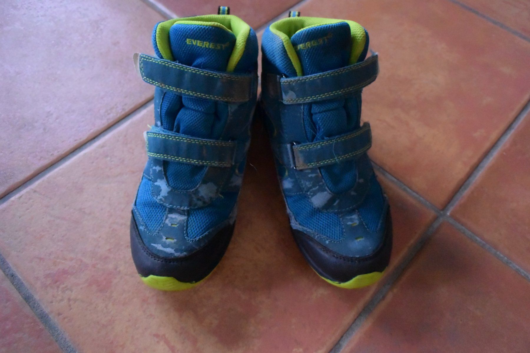 Everest Scarpe da uomo: Everest Herbstsboots mit WaterTex Membrane Gr. 34 – Usato da Densbüren venduto da TutaLarsen