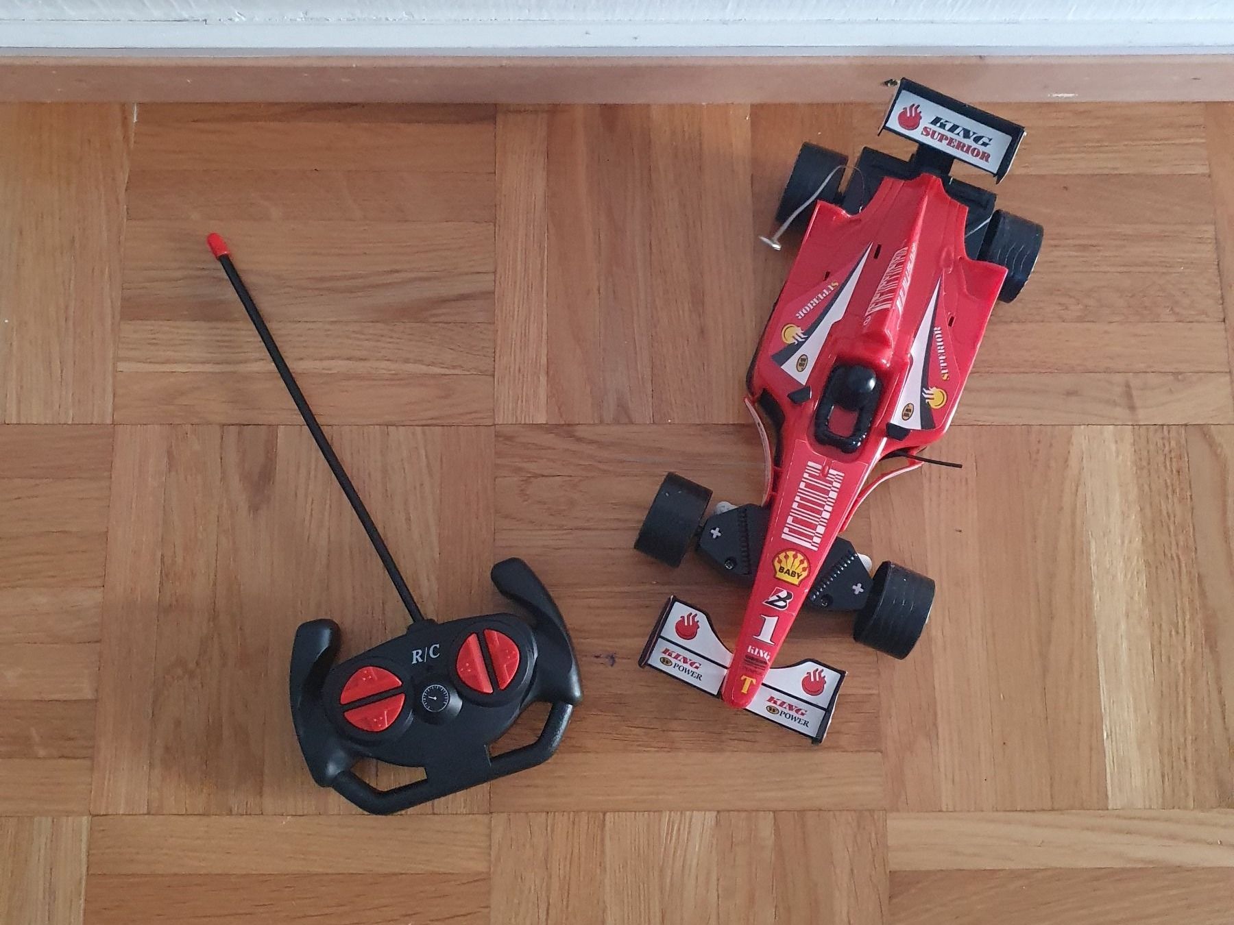 Modellini d'auto: Voiture fomula 1 télécommandé – Usato da Prilly venduto da RoDyRe 1