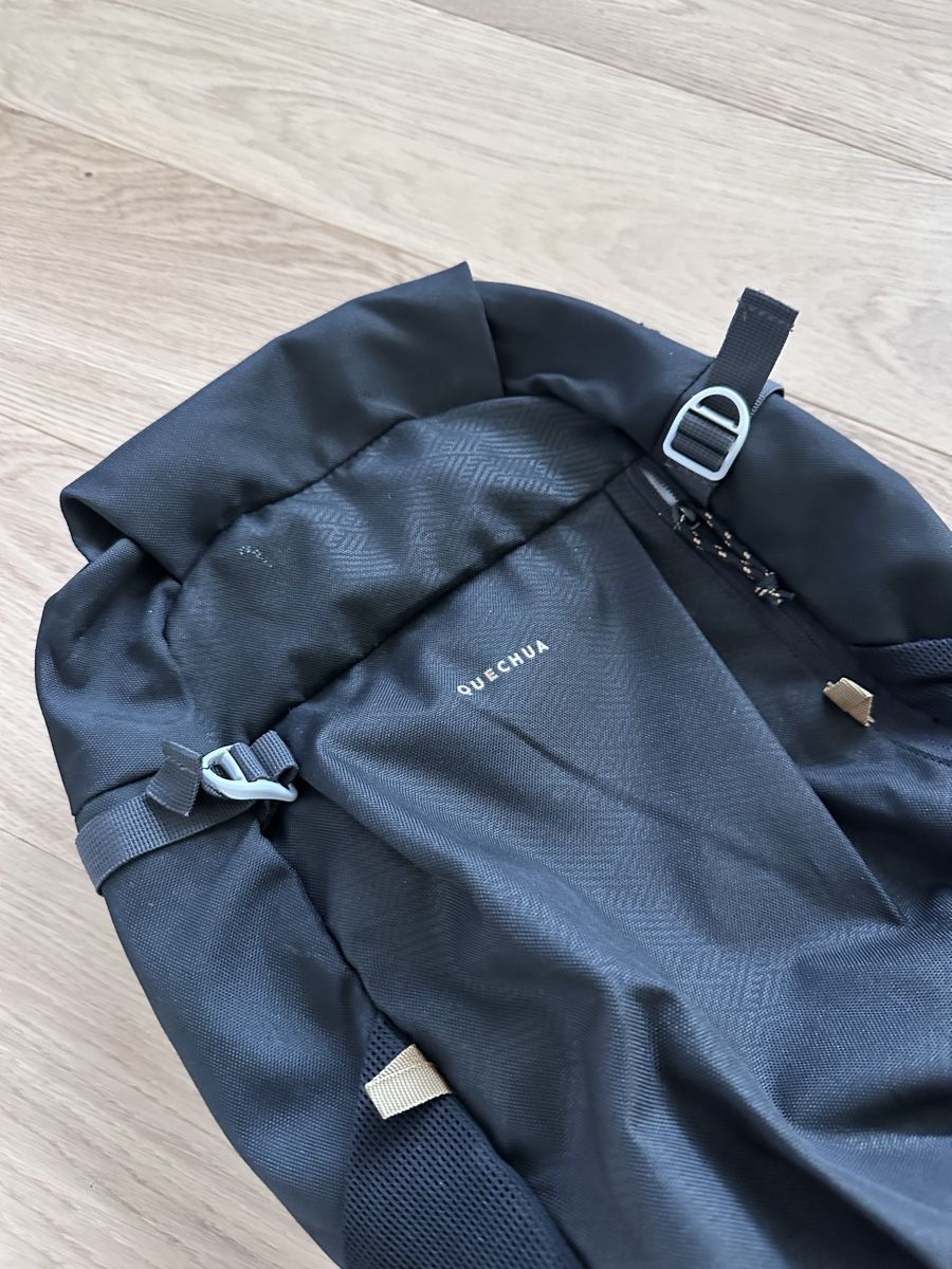 Decathlon Rucksäcke: Quechua Rucksack  – Gebraucht aus Küssnacht am Rigi von annine.l. 1