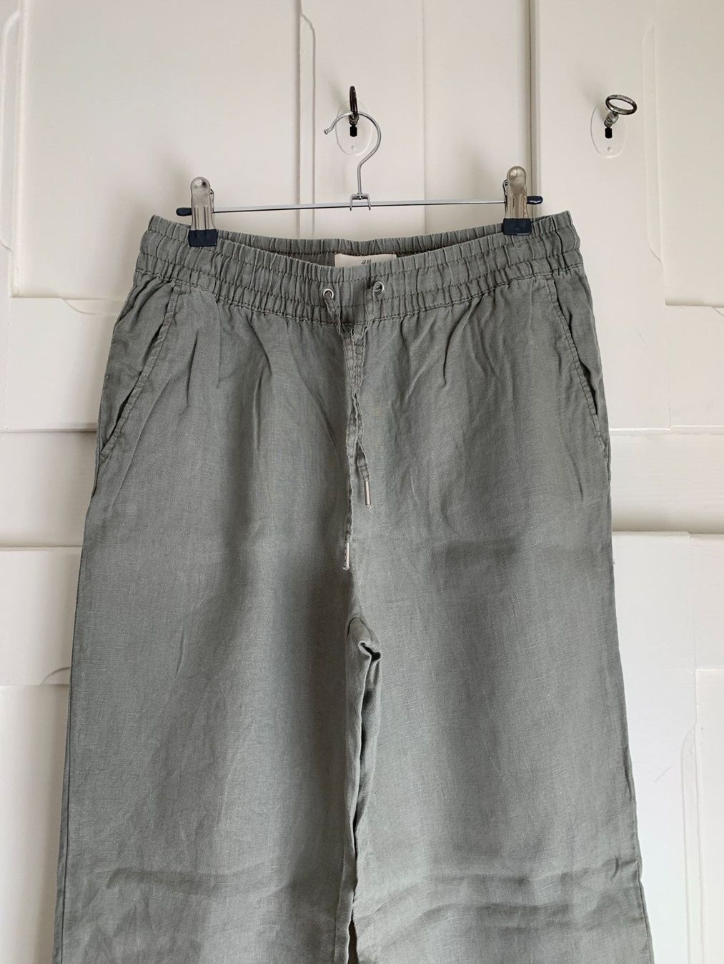 H&M Pantalons: Leinenhose khaki - 36 – D'occasion à Zürich par Diazaio 1