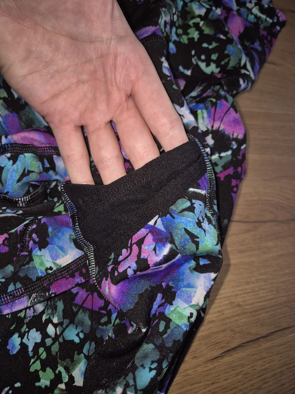 Leggings: Fabletics Leggins – Usato da Wil SG venduto da FionaSmile 1