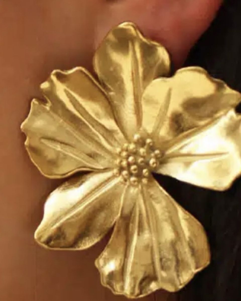 Ohrringe & -stecker: Goldene Blumenohrringe Neu – Neu und originalverpackt aus Bremgarten b.Bern von D-Sign 1