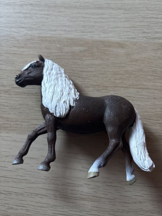 Schleich Spielzeuge: Schleich Tinker Stute Pferd braun weiss Mähne Top Zustand – Gebraucht aus Libingen von Smaug
