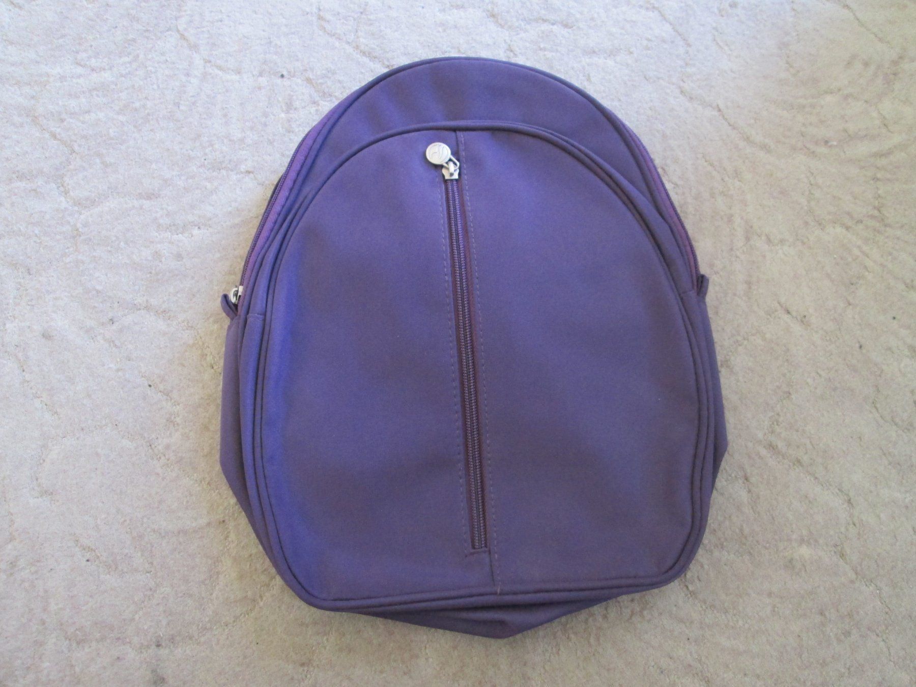 Rucksäcke: City Rucksack – Neu (gemäss Beschreibung) aus Neuchâtel von Dualseele