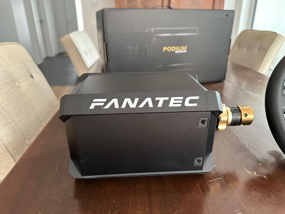 Fanatec Podium DD1 mit Porsche Podium Wheel Rim | Kaufen auf Ricardo
