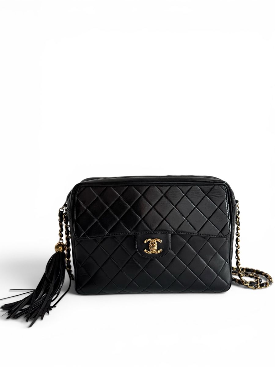 Chanel Borse da donna: Chanel Lambskin Quilted Flap Camera Tassel Case Tasche – Usato da Kriens venduto da hannaandkiko