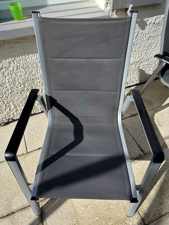 2.4 Meter Gartentisch mit Glasoberfläche und 4 AluStühlen Kaufen auf