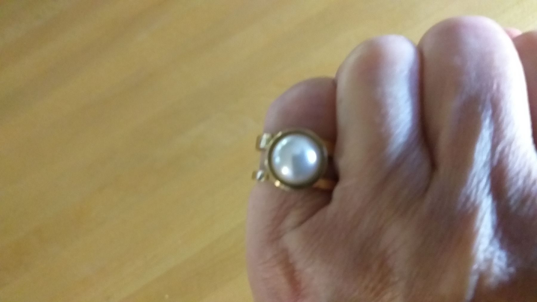 Guess Ringe: Guess Ring – Neu (gemäss Beschreibung) aus Wünnewil von 04Blume