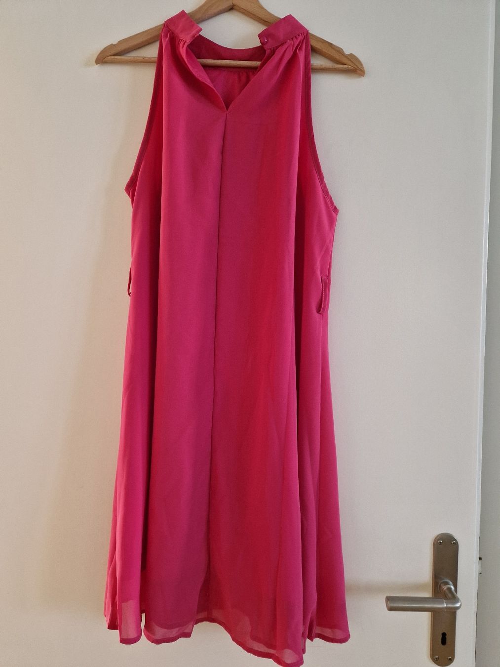 Kleider: Pinkes Kleid Grösse M  – Neu (gemäss Beschreibung) aus Winterthur von Pumba_8400 1