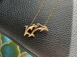 Vintage Kette mit zwei Delfinen Anhänger in Goldton.