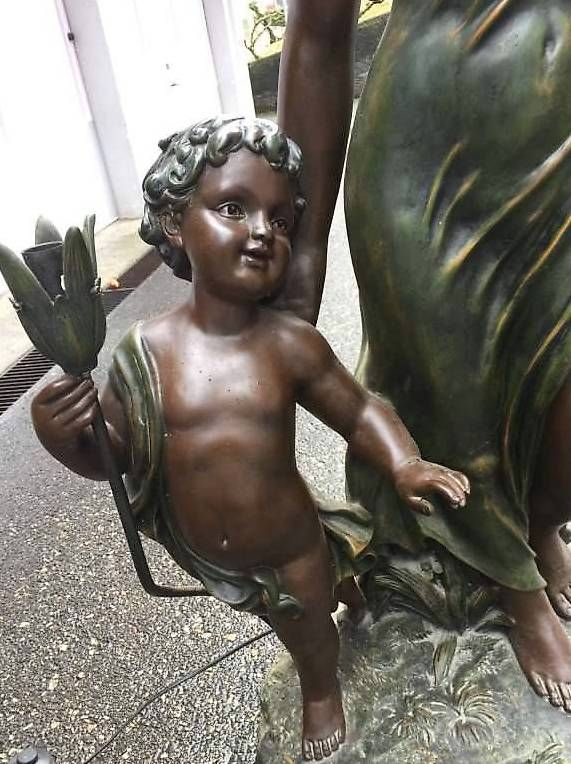 Lampen: Statue lampe d'intérieur - vintage – Gebraucht aus Pully von cz39ans 4