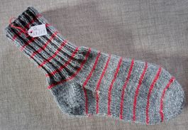 Gestrickte Socken/Wollsocken für Kinder Gr. 28/29