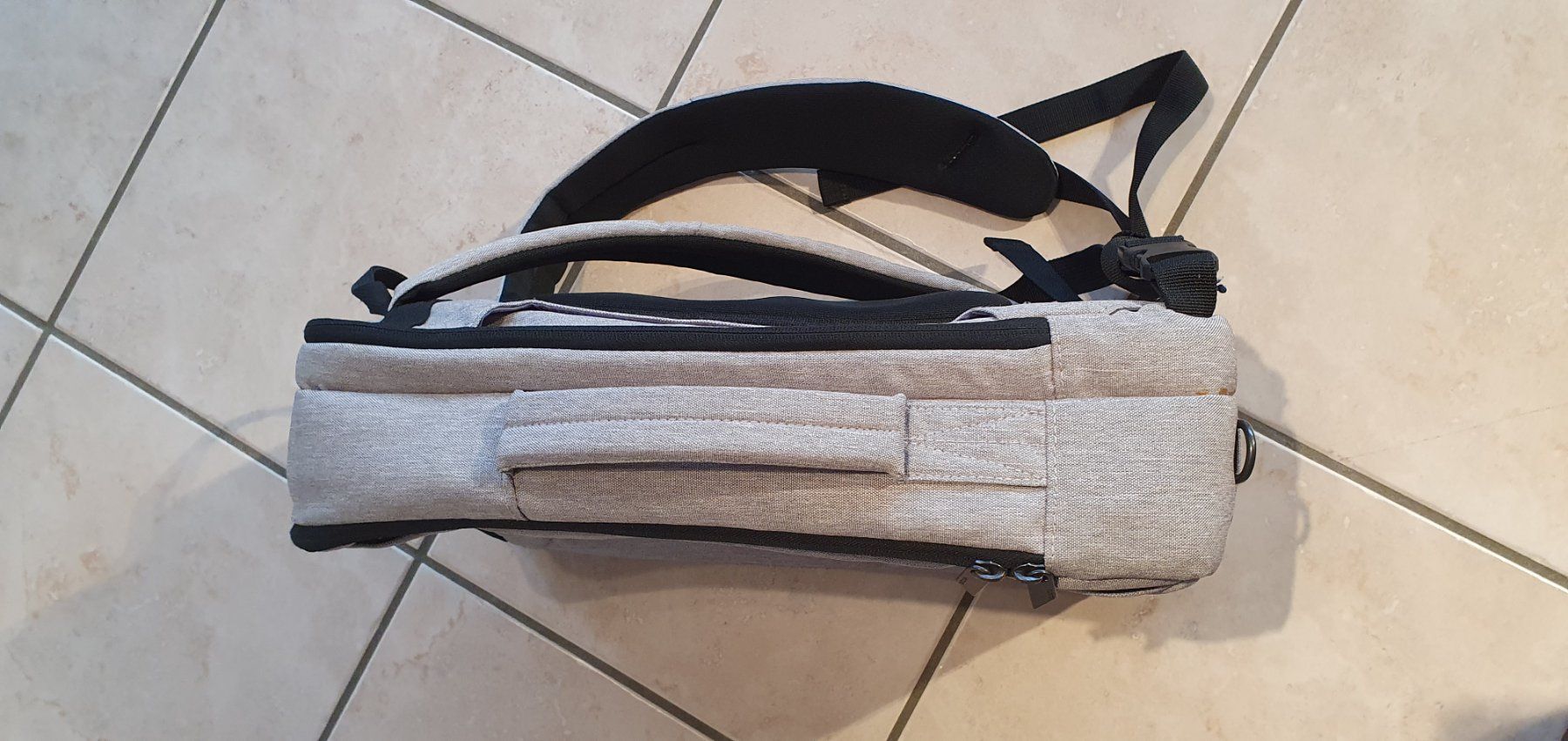 Rucksäcke: Sac à dos pour ordinateur Dicota – Gebraucht aus Moutier von mar_7nrw 5