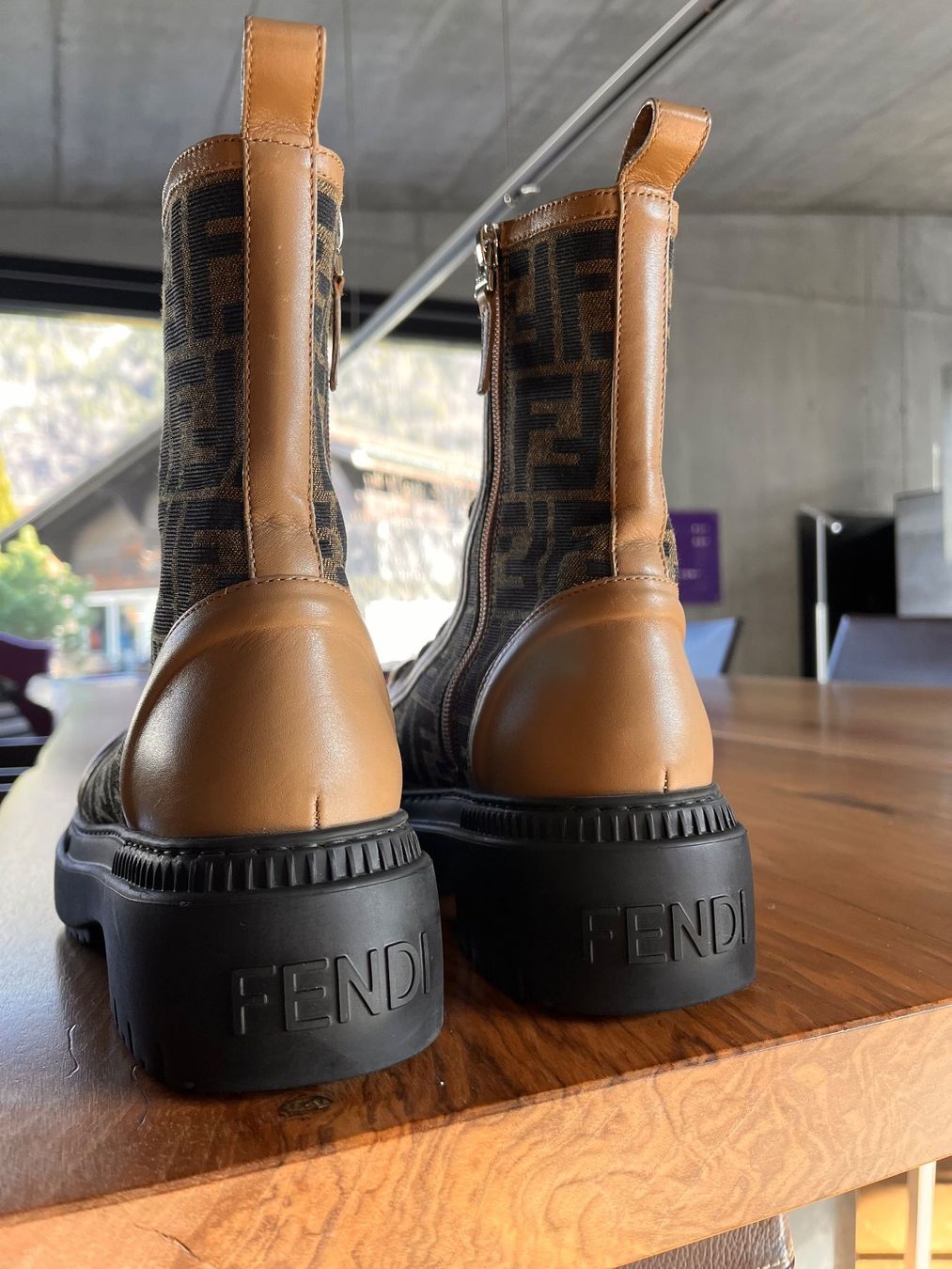 Fendi Scarpe da donna: Fendi Stiefeletten – Usato da Meiringen venduto da KND01 2
