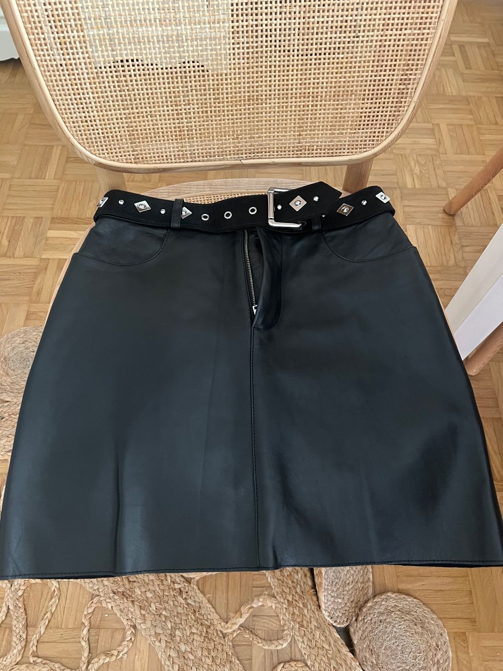 Gonne: Leder Jupe von Maje – Usato da Rüti ZH venduto da car_h7kl