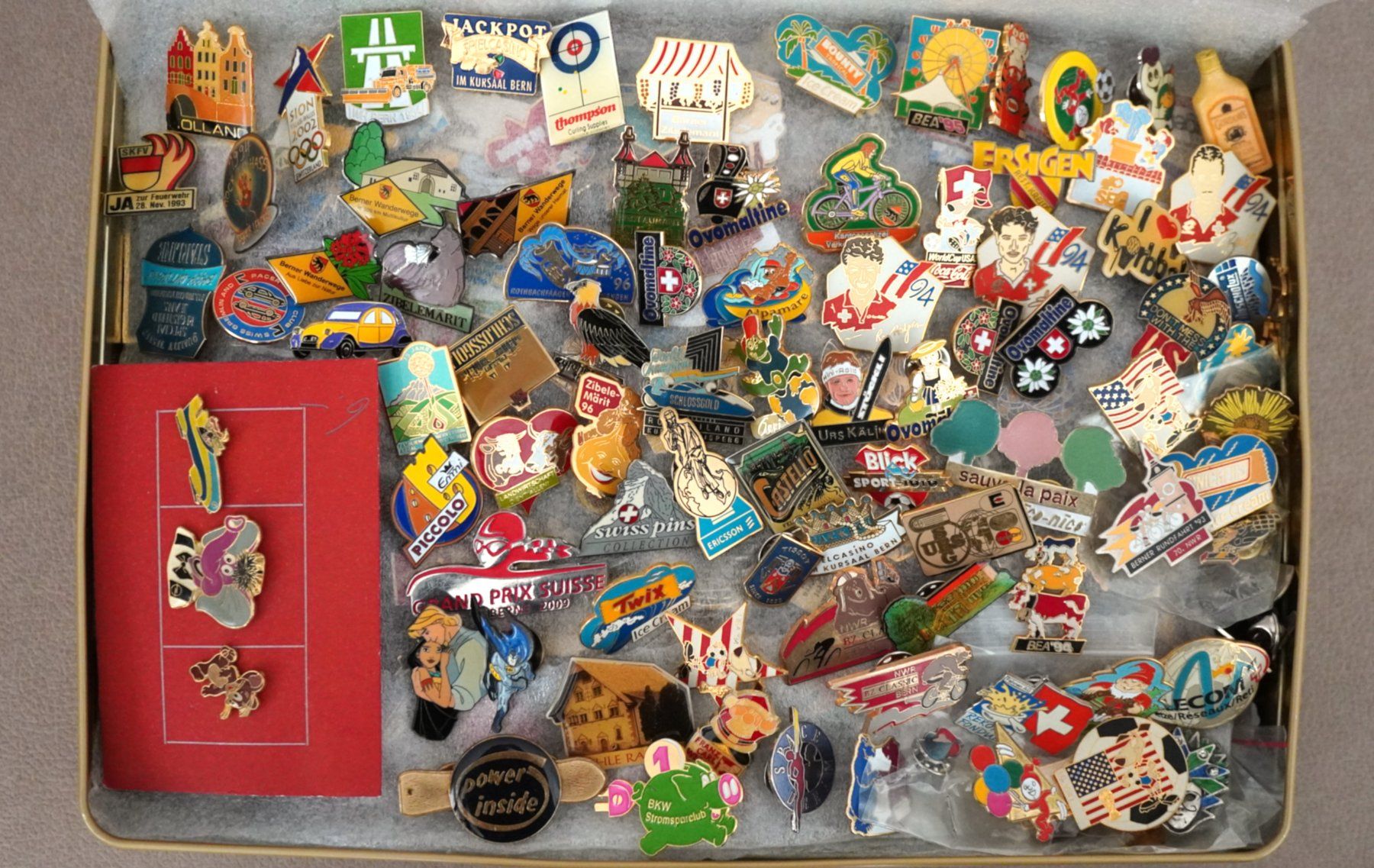 Placchette & Badge: Pin Sammlung/Anstecknadeln ca 4 Kg – Usato da Worb venduto da worb01 3