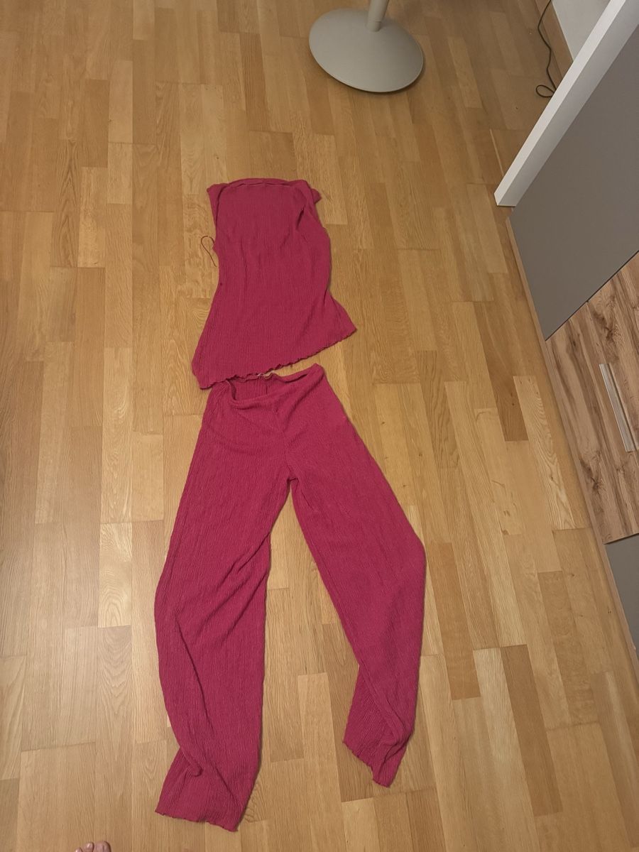 Zara Top: Verschiedene Zara oberteile – Nuovo (secondo la descrizione) da Wolfwil venduto da sch_bf9s 6