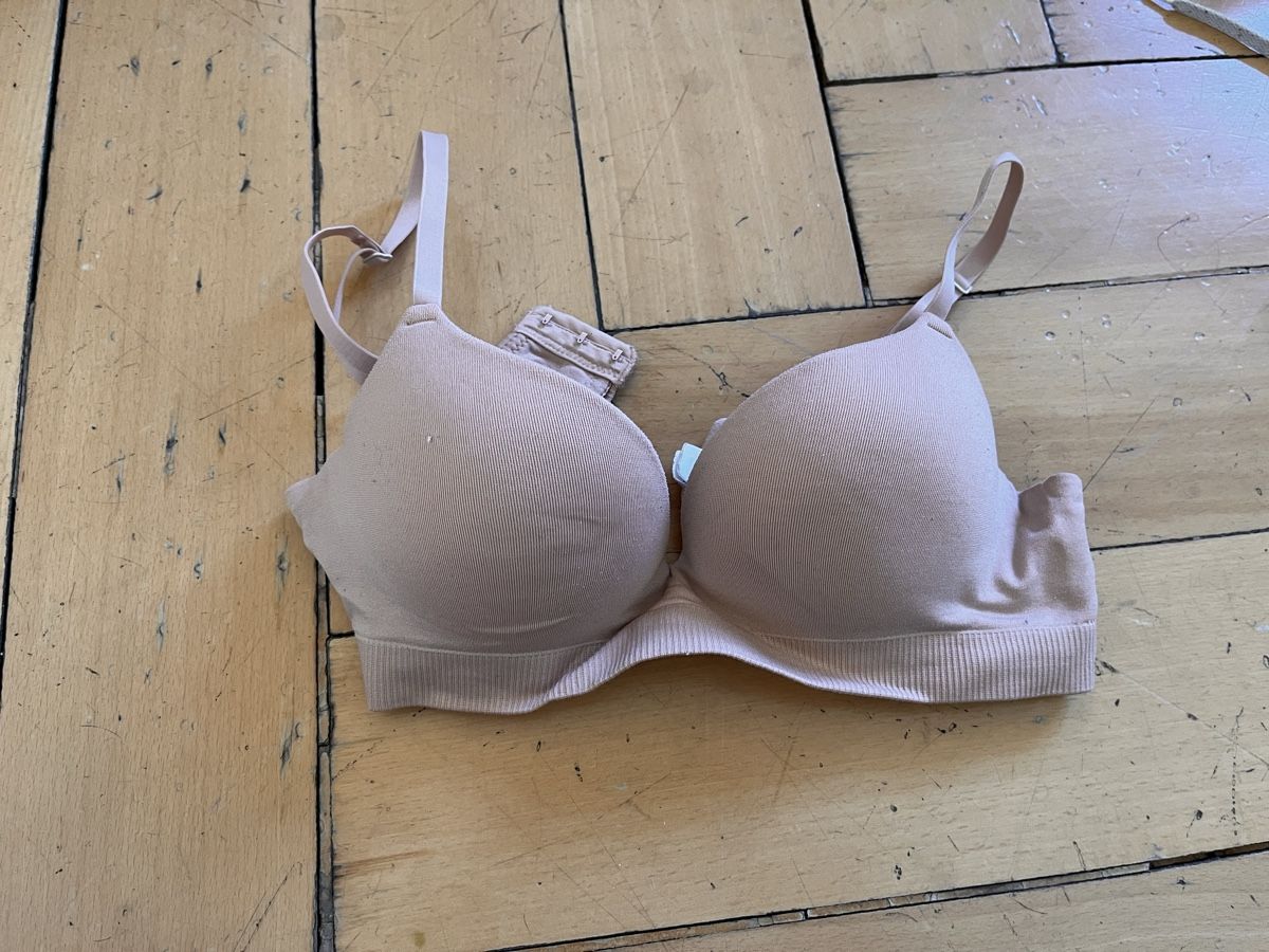 H&M Sonstige Unterwäsche: Push-up BH in Nude, Grösse 70B – Gebraucht aus Zürich von a.b.2025