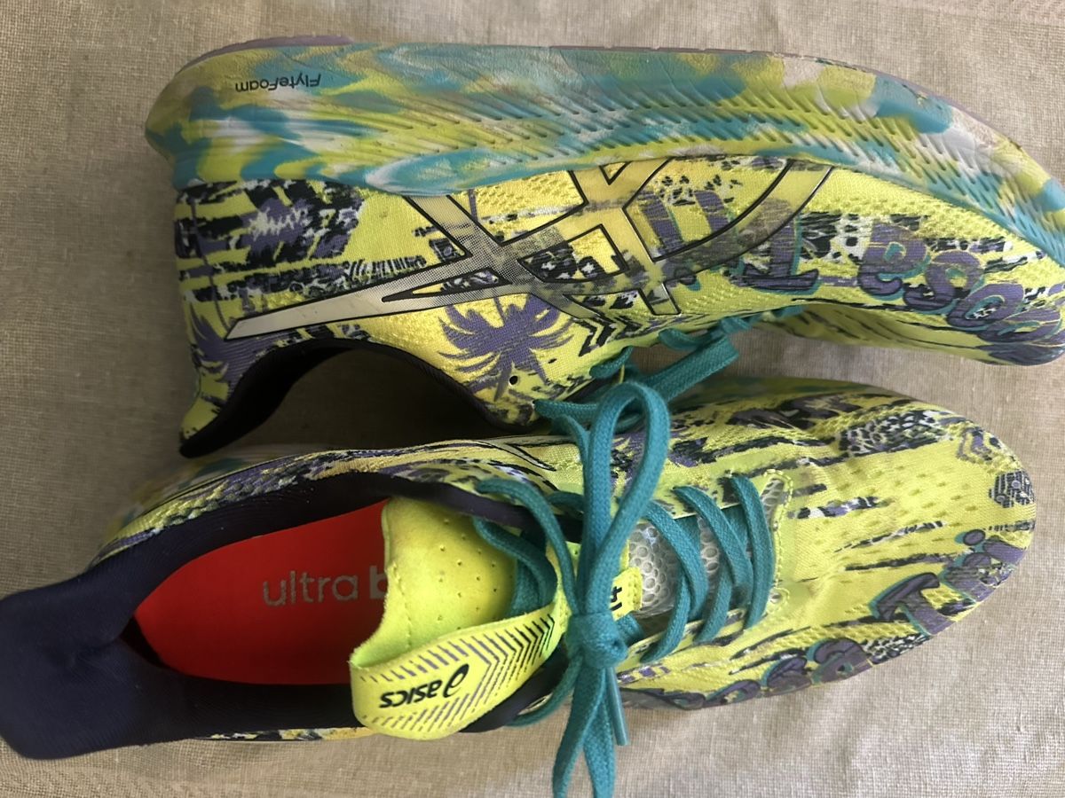 Scarpe da uomo: 2 Asics Sport Schuhe 44.5 – Usato da Uster venduto da bek_v2ct 2