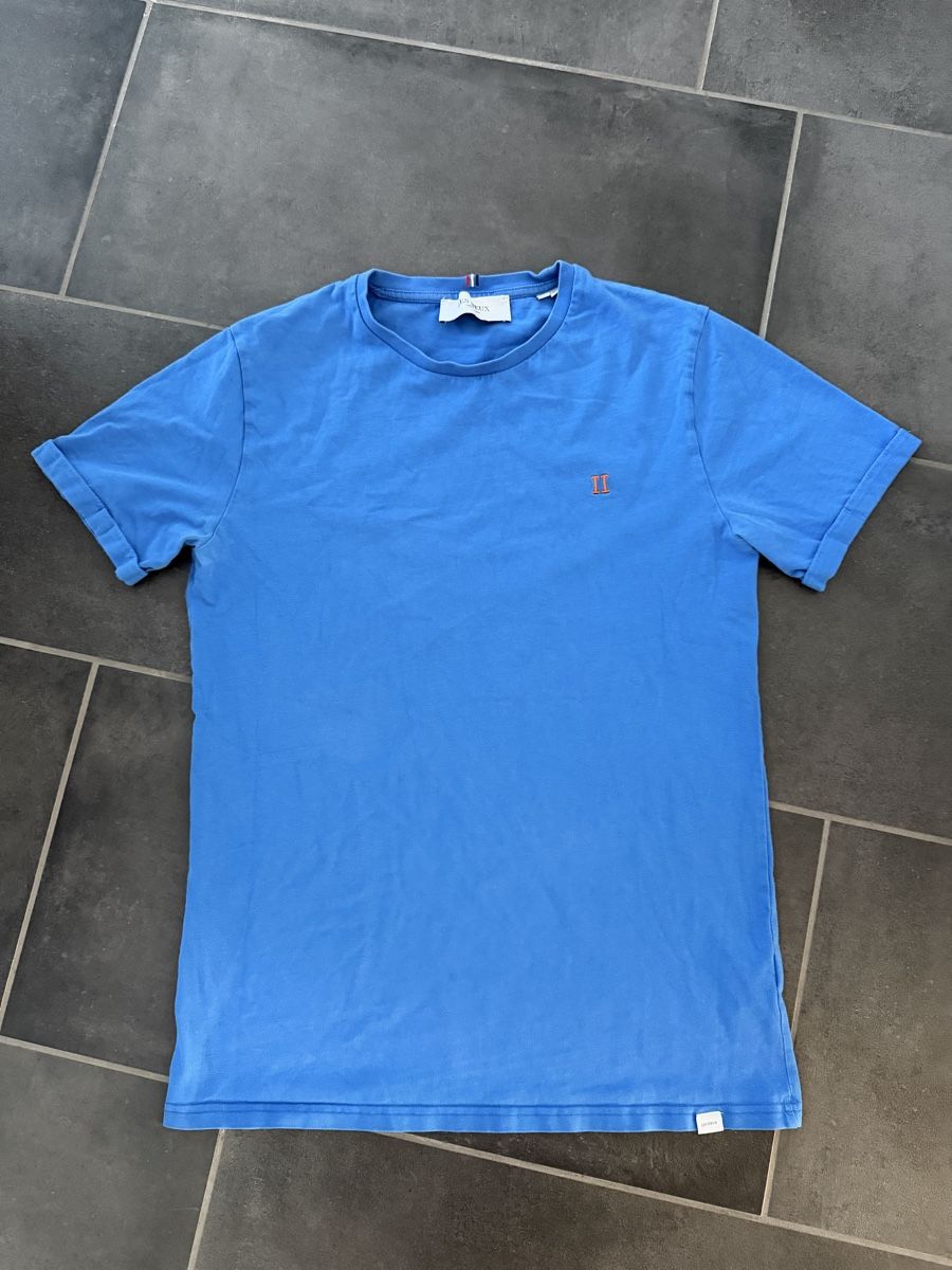 T-Shirts: Les Deux T-Shirt Hellblau, Grösse M – Gebraucht aus Frauenfeld von Reto89