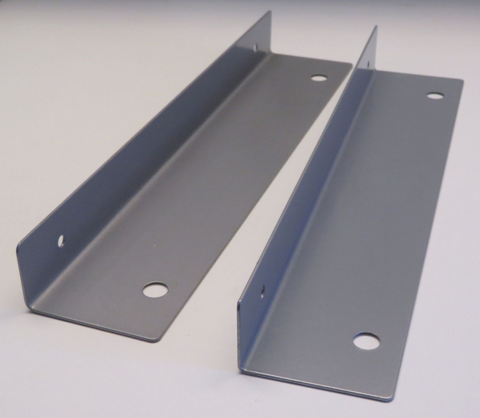 Scaffali: 2x Winkelblech Rackwinkel Regalträger 55x30x280mm – Nuovo (secondo la descrizione) da Oberriet SG venduto da Manick