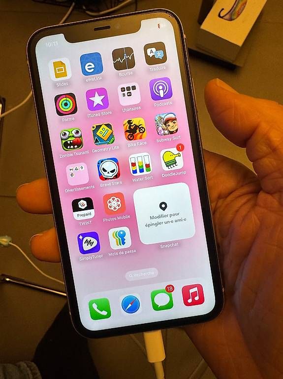Apple Telefoni cellulari / Smartphones: iPhone 11  État 100% d Origine – Usato da Châtel-St-Denis venduto da Tymlou 3