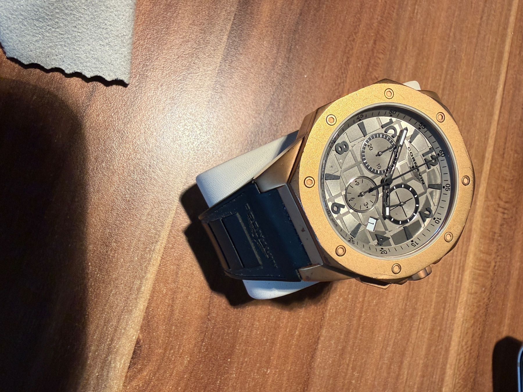 Orologi: CORNAVIN CO 2012-2021R CHF 890 – Usato da Unterseen venduto da SONY-CoolGo 3
